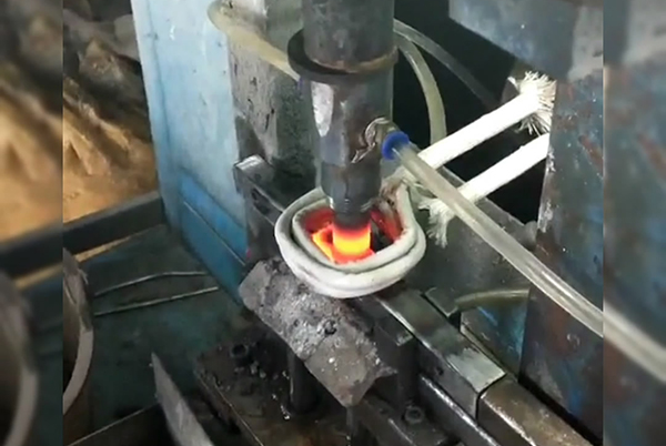 什么是中高频嘿嘿视频在线观看加热机，中高频嘿嘿视频在线观看加热机的特点是什么？